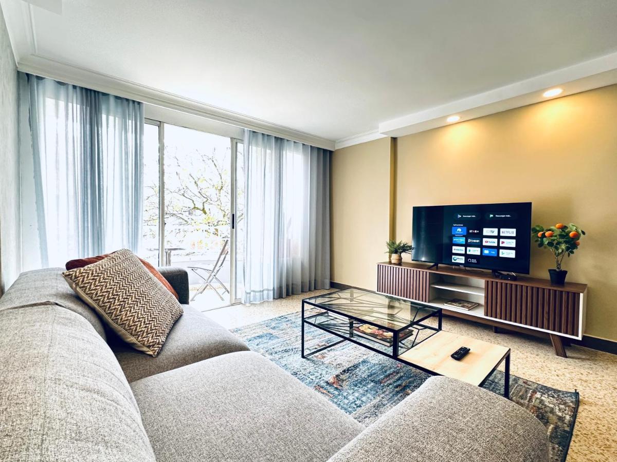 Apartamento Amplio Apartamento Frente Al Centro Comercial *